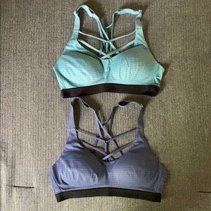 Two VS sports bras (32B) in perfect condition!